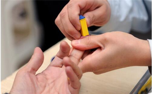 糖尿病患者年轻化危及人类生存质量