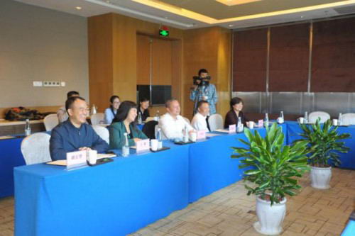 贵州赤天化集团联合美国行业巨头在观山湖区建高端肿瘤医院