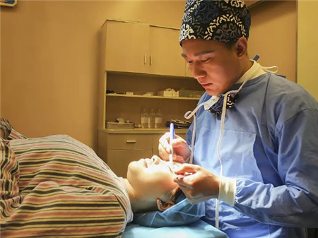 پ΢ܼҳ³Ⱥ|۱ȭ˫ر