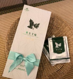 �໨�ɰ��簬������Ů�����������������Σ�