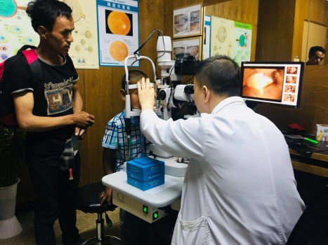 爱尔眼科医院是正规吗?“自己的角膜移植给自己”,八岁藏族男孩重获光明