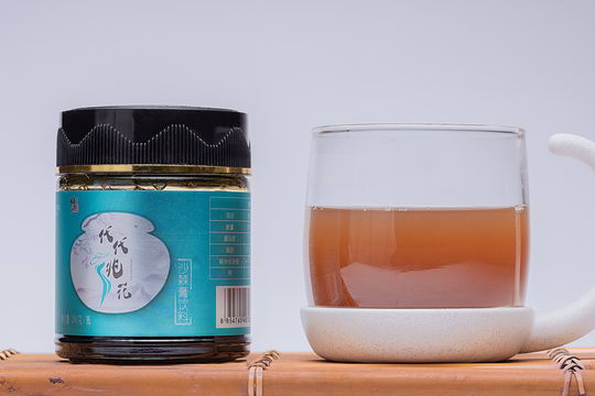 修正牌代代桃花沙棘膏 健康功能饮料就是它