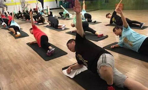 告别肥胖是系统工程,明德亚示双旦狂欢开启!