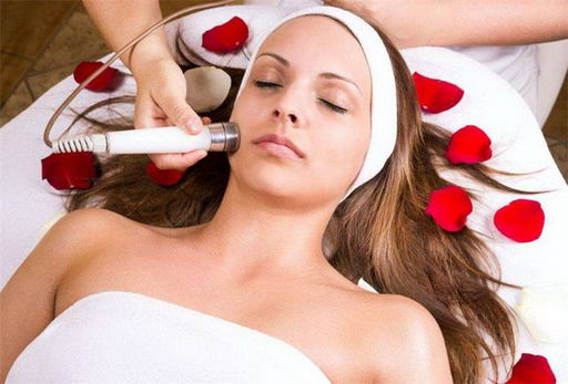 高端美容仪器宙斯也有劲敌出现,日本品牌的较量