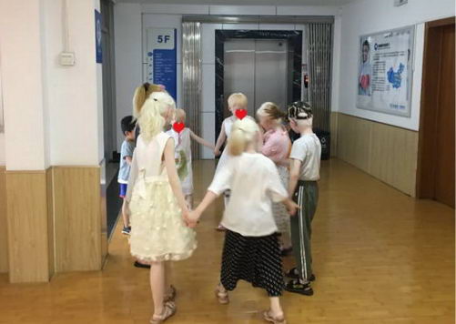 眼震公益行关爱行动,守护月亮宝宝!