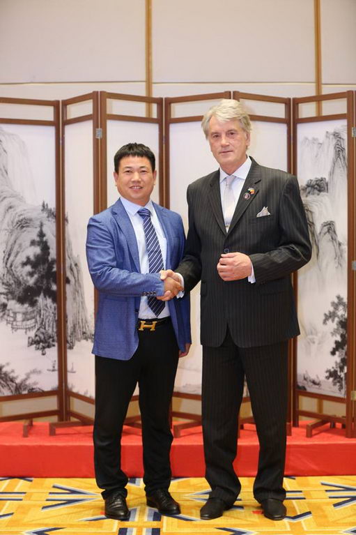 κѪҽѧоԺԺ ϯж»10ͳû