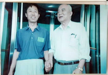 健康中国行疑难病专家吴瑞谦