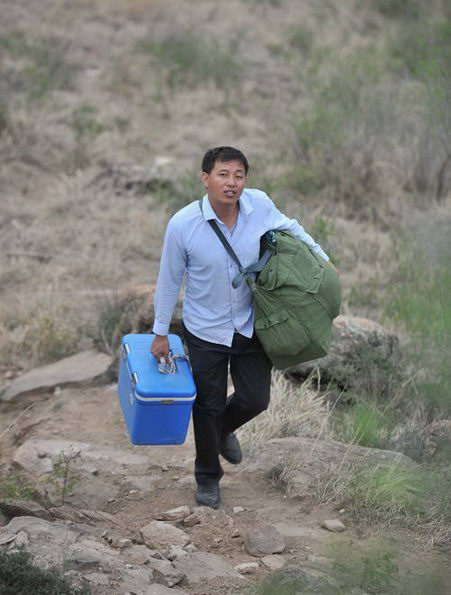 爱在行动,助力健康扶贫,2019健行者火热招募中……