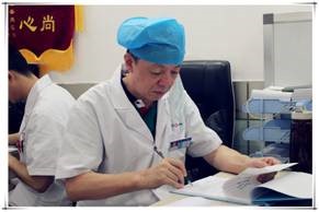 广州东大肛肠医院正规 致敬曹书龙主任,这个主任很好!