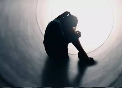 华佑医院告诉你 抑郁症能不能被彻底治愈,不再复发?