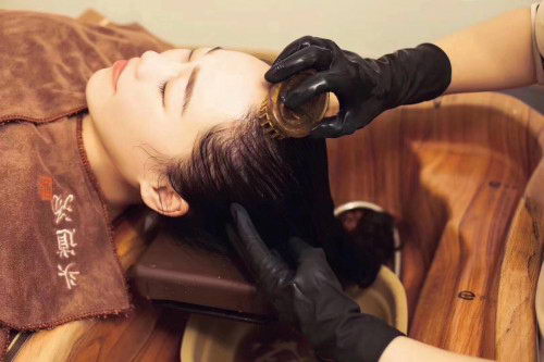 ͷйͷҵչƤ顷ҿǧͷĻɴ