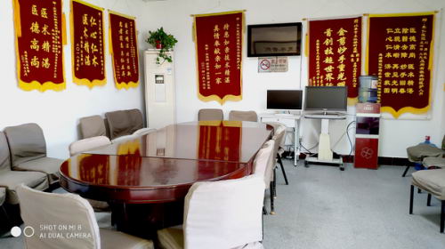 �ҵ����������ۿ�ҽԺǰ��������ä�˲���