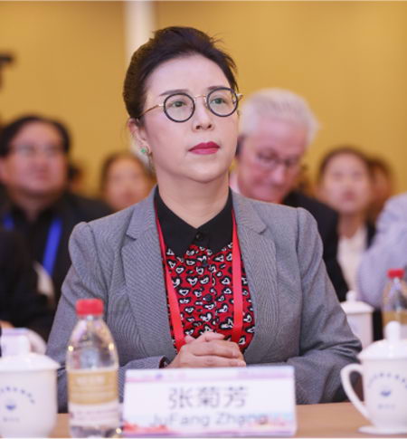 张菊芳会长与中国专家召开会议探讨新型冠状病毒感染防控问题