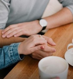 10�����ʺ����� ֵ��Ů���и�����