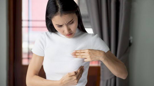 女性工作压力大　易使乳房叶状肉瘤快速增生