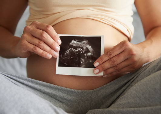 BB成长日记 胎儿在子宫里就有味觉和嗅觉感知
