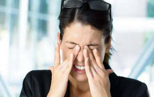 眼睛痛、眼压高怎么办？眼睛痛都有哪些原因？