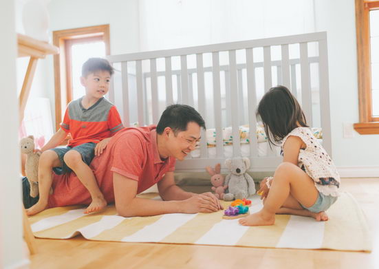 成为榜样很重要 父亲对孩子的健康影响超越了生物学