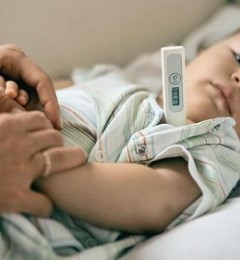 宝宝生病难受睡不好 常因感染肠道病毒而起