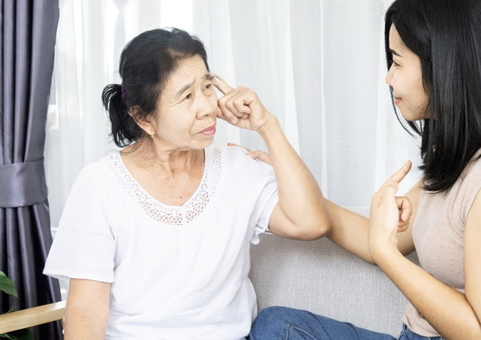 女性过早停经 患阿兹海默症风险增高