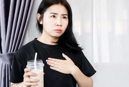 三种体质不宜在经期饮用咖啡 手脚冰冷者也不宜