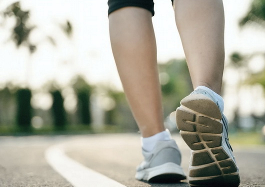 小腿粗、腿部肌力不足影响平衡感 学会“这些保养”紧致小腿线条